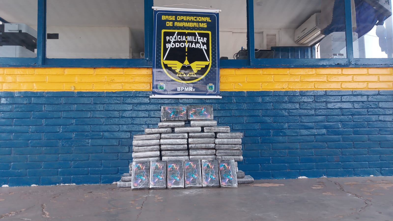 Carga de entorpecente está avaliada em R$ 2,5 milhões - Foto: Polícia Militar Rodoviária/Divulgação